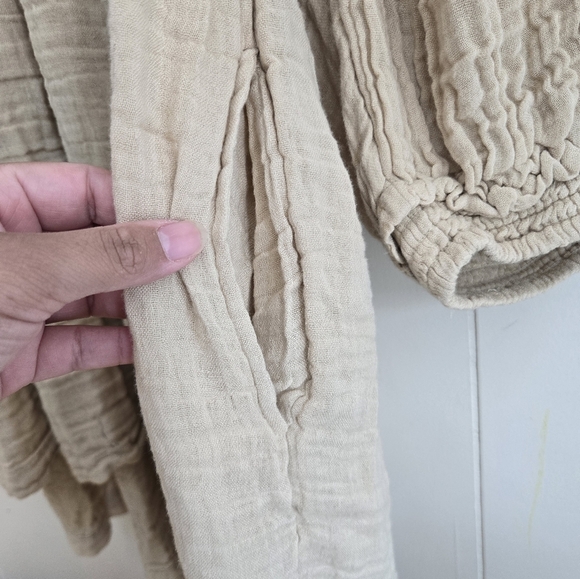 Free People Beige Textured Tunic -Size S - Picture 9 of 11